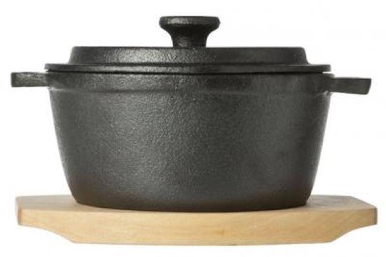 CAST IRON POT WOODEN BOARD WITH LID cap. 550 ml