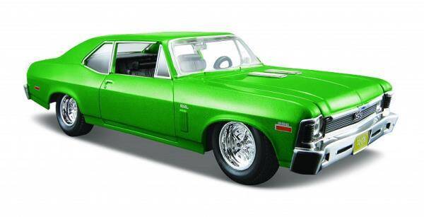 MAISTO 31262-40 Chevrolet Nova SS 1970 zielony samochód 1:24 p12