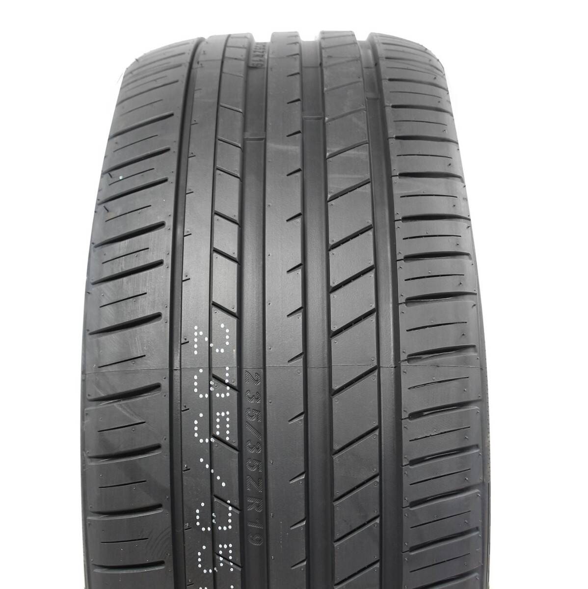 OPONA 235/35R19 91W TL/C/C/2/72
 KAPSEN S2000 LATO