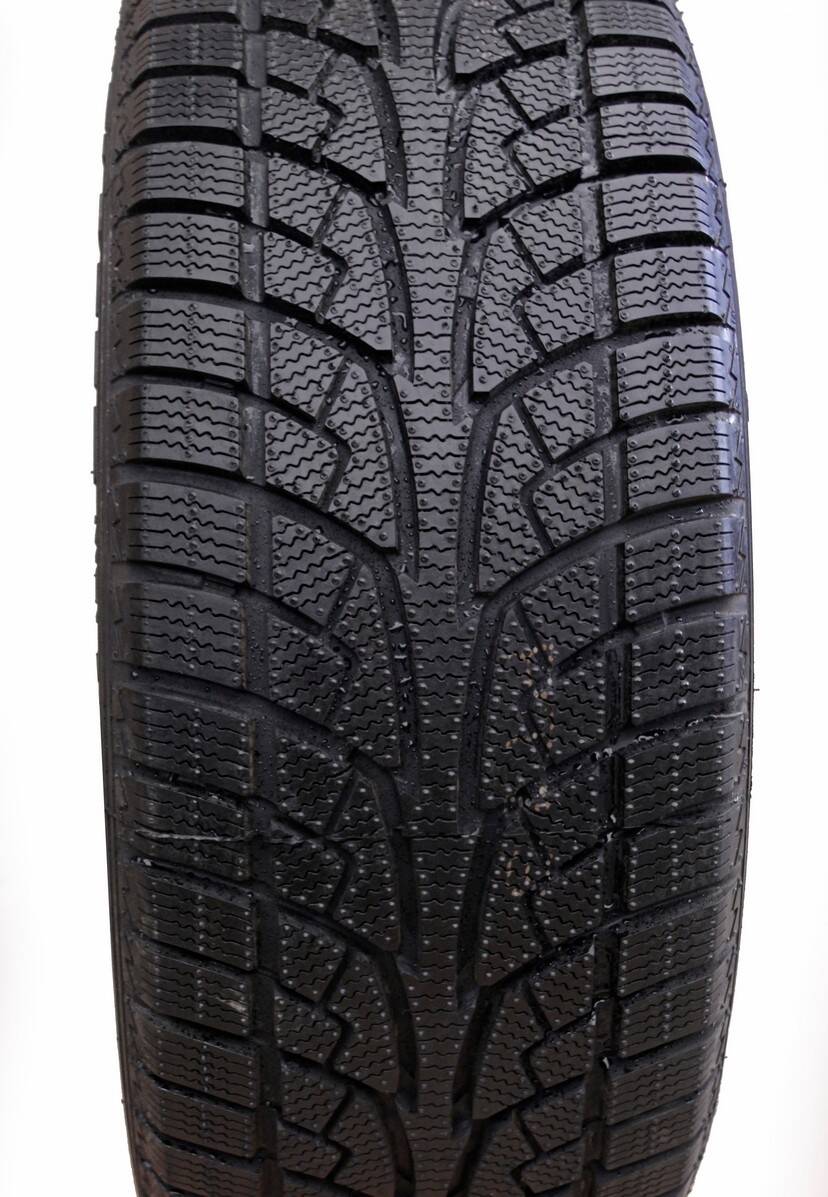 225/45R17