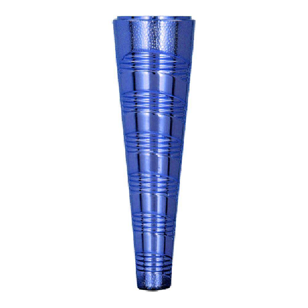 Plastic element
