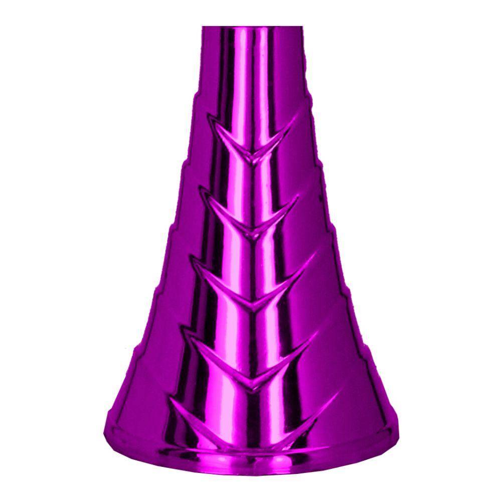 Plastic element