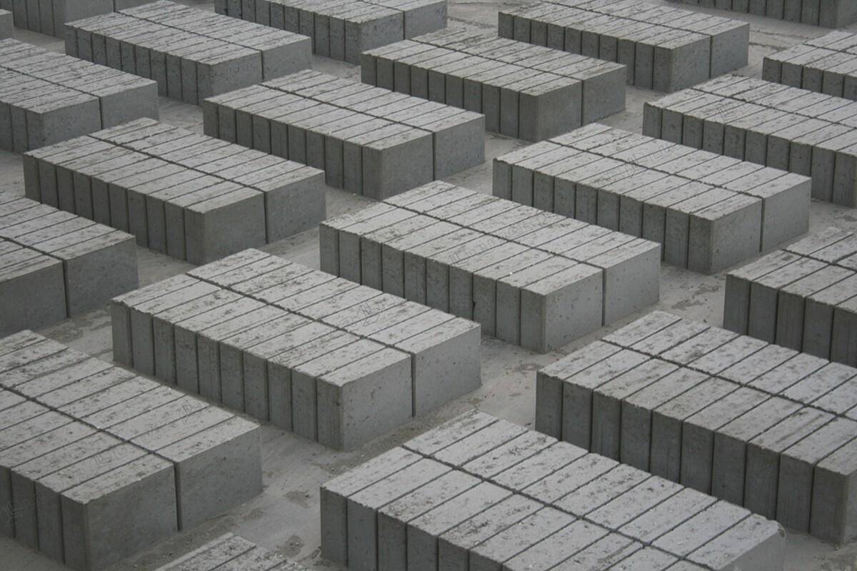 bloczki betonowe fundamentowe Lubar